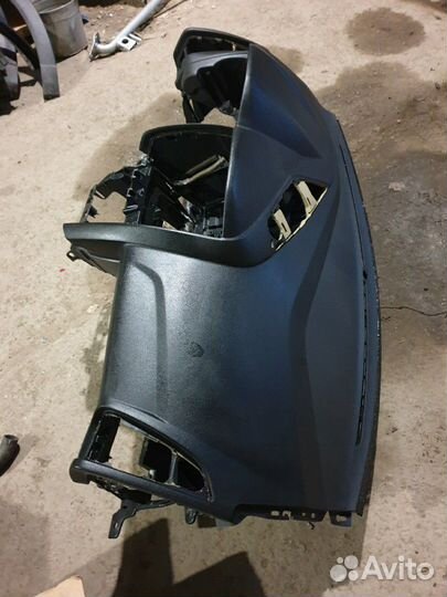 Ford fiesta панель приборов