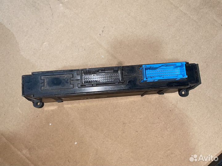 Блок Комфорта BMW E87, E90, E91