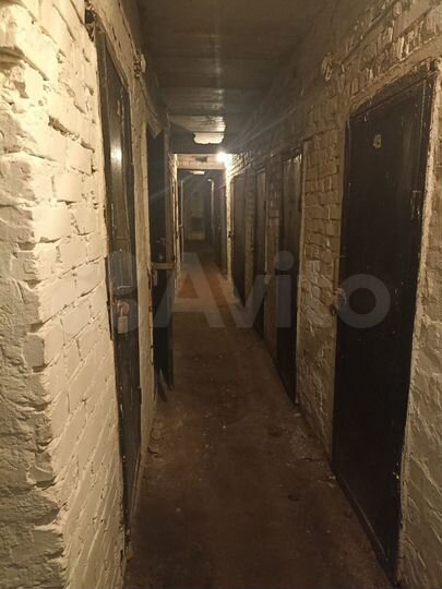 Машиноместо, 10 м²