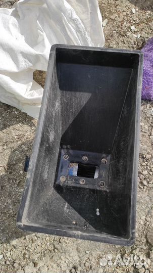 Мельница для зерна бу