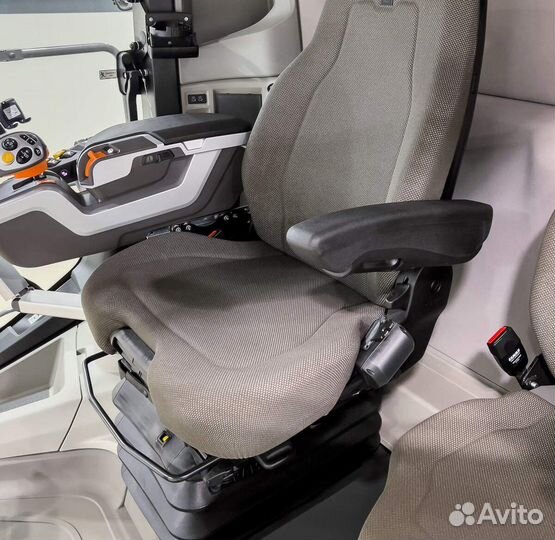 Комбайн Claas Lexion, 2022
