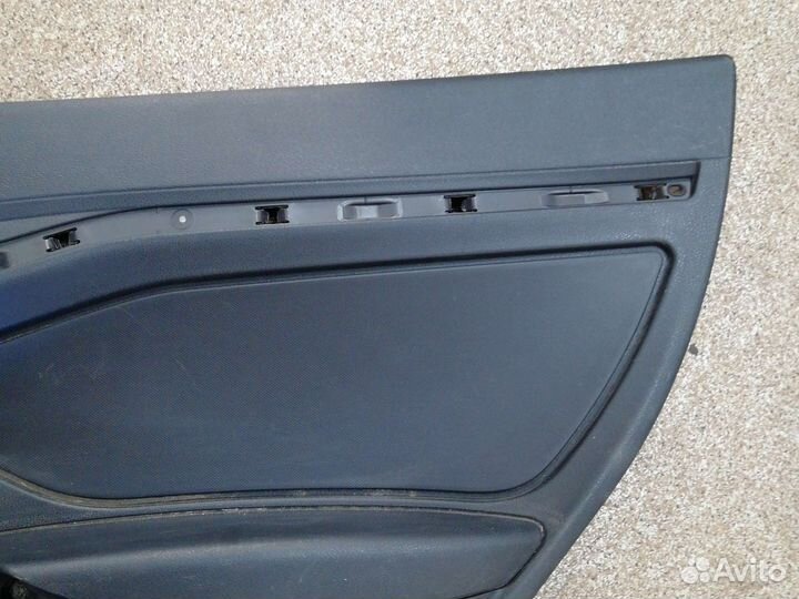 LADA Vesta Обшивка задней правой двери