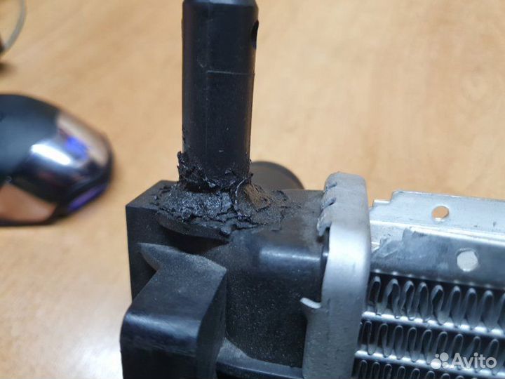 Радиатор охлождения двигателя Ford Mustang VI N48H