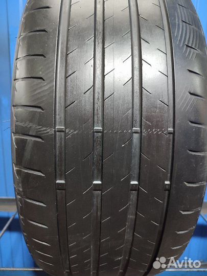 Bridgestone Turanza T005 255/40 R20