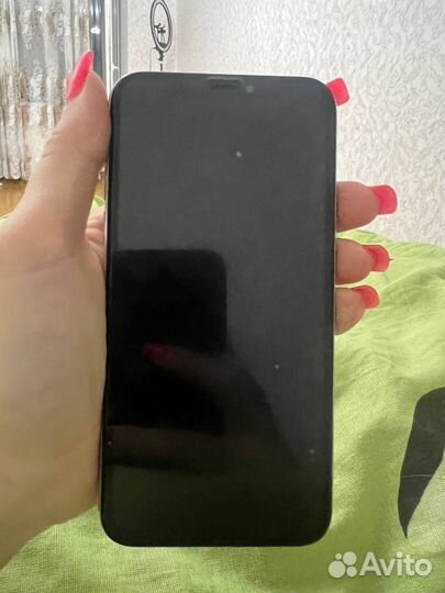 iPhone X, 256 ГБ