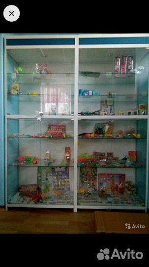 Стеллаж витрина для магазина