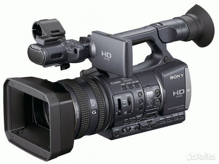 Видеокамера Sony HDR-AX2000E