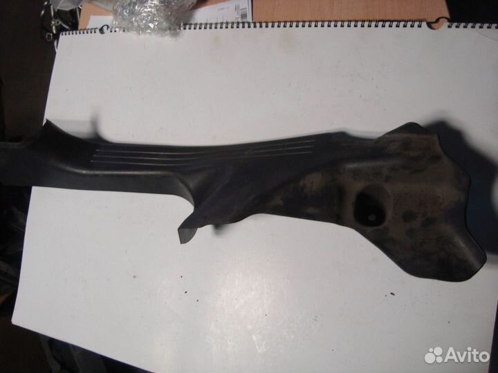 Накладка на порог внутренняя задняя правая W203 A2