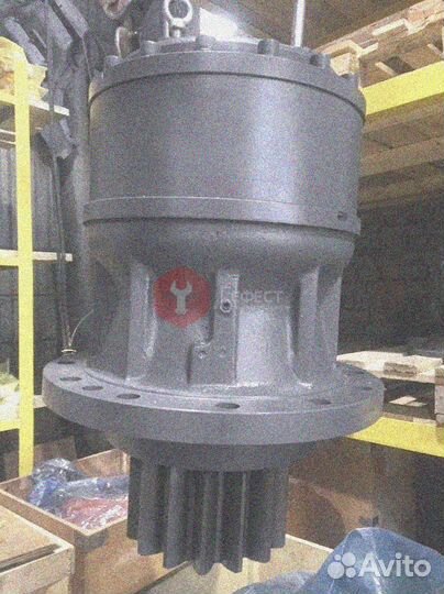 Редуктор поворота 4486557