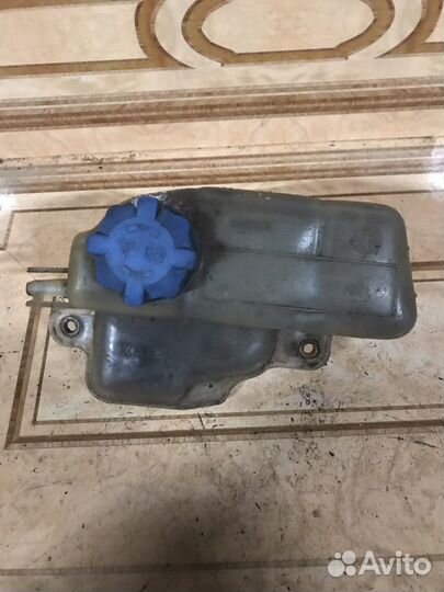 Расширительный бачок Фиат Палио