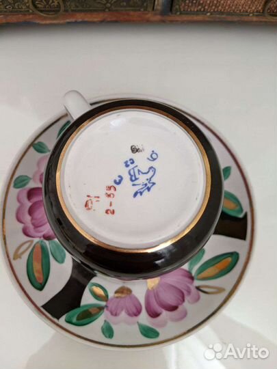 Чайная пара Цветы на черном Вербилки