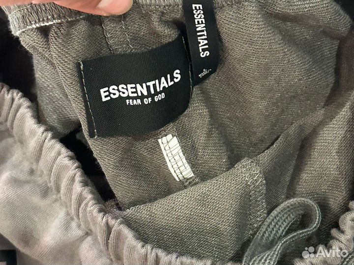 Essentials шорты