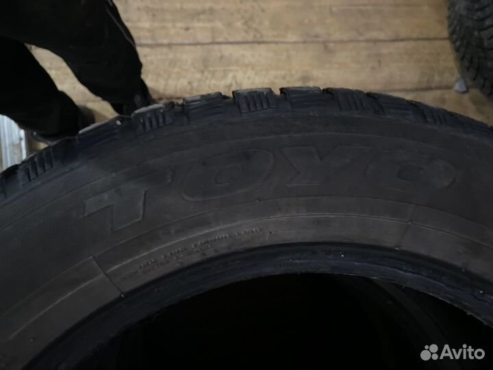 Toyo Observe Garit 3 225/60 R18