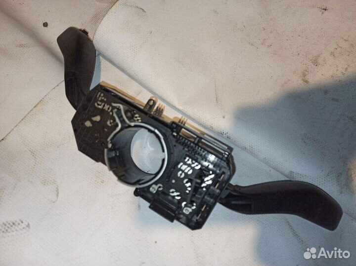 Подрулевой переключатель Поло