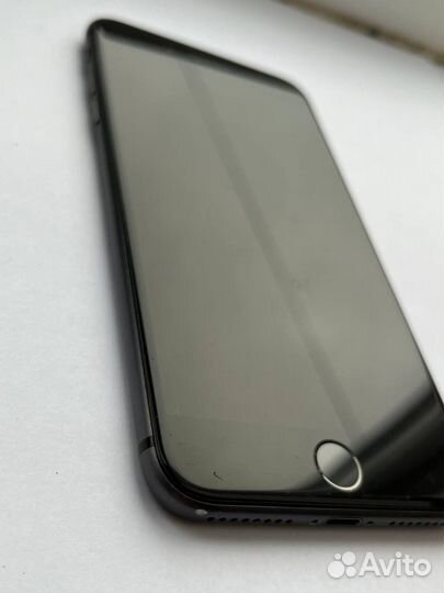 iPhone 8 Plus, 64 ГБ