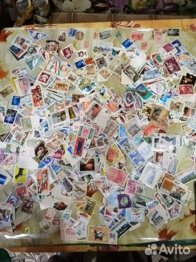Коллекция марок 2000шт