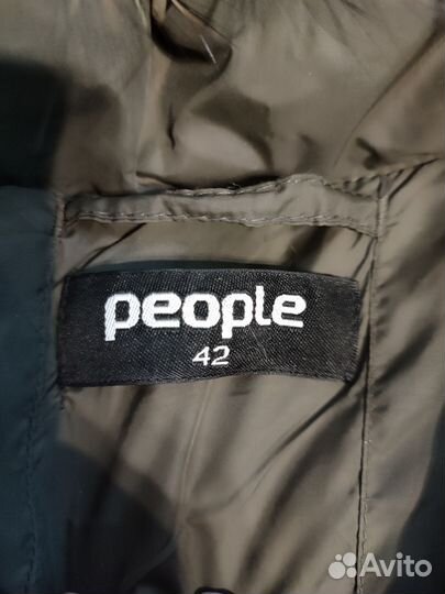 Пуховик р. 42-44