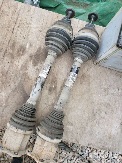 Привод передний полуось передняя cgwa Audi A8 d4