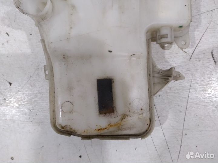 Бачок омывателя передний Bmw X1 E84 2009-2015