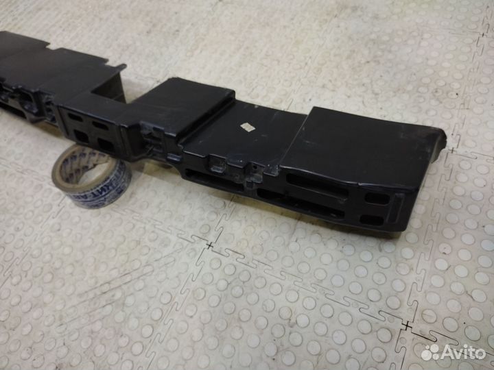 Абсорбер бампера передний Renault Kaptur 2016