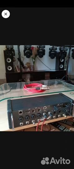 Микшер цифра Behringer xr12 и RCF 710