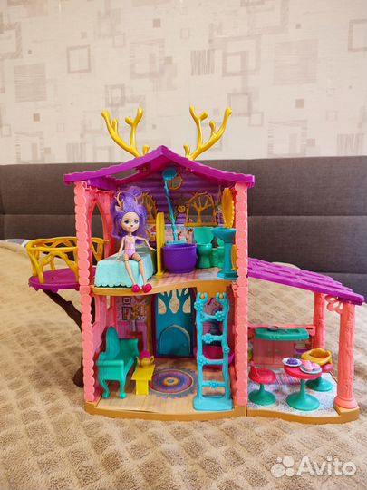 Кукольный домик Enchantimals Данессы Оленни