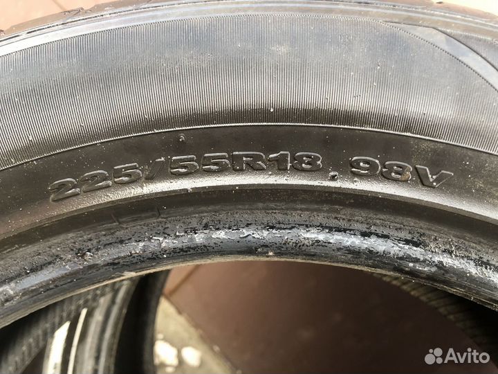 Hankook Ventus ME01 K114 225/55 R18 98V