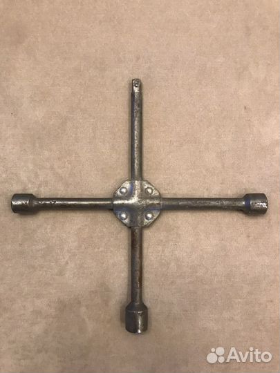 Балонный ключ 17 19 21