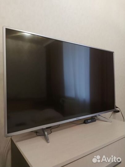 Телевизор 109 см