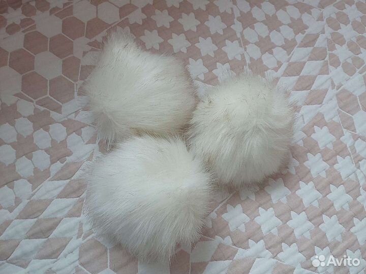 Помпоны, Варежки