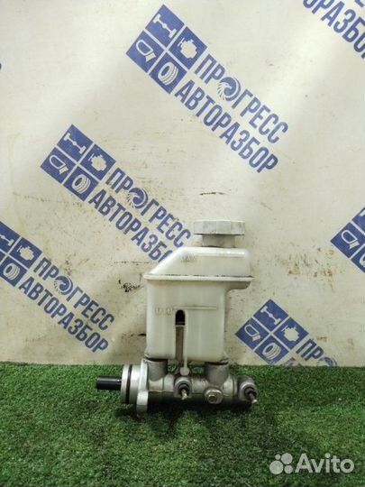 Главный тормозной цилиндр Kia Rio 2 хэтчбек 1.4