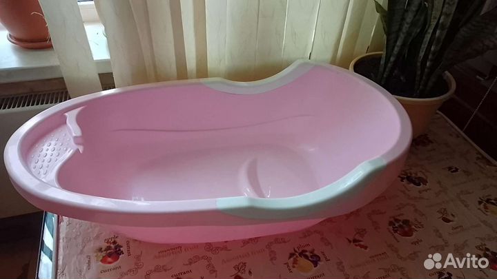 Ванночка для купания с подставкой