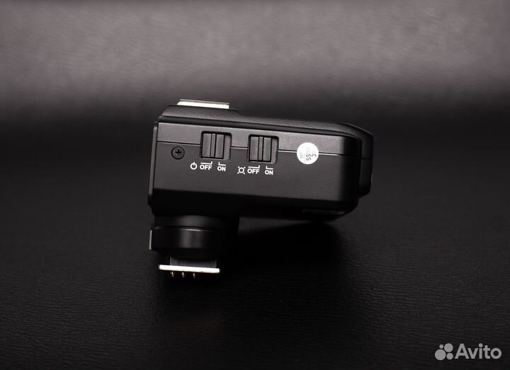 Радиосинхронизатор Godox X2T-C TTL для Canon