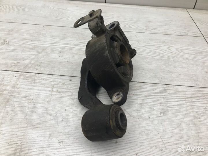 Опора двигателя задняя Nissan Teana J32 VQ25DE