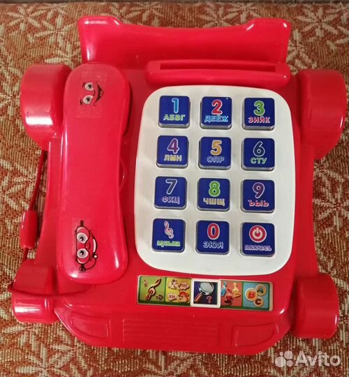 Музыкальный телефон