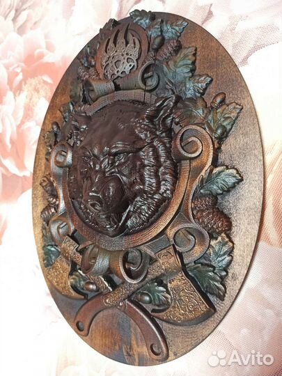 Панно волк. из берёзы