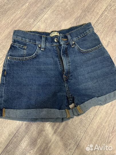 Шорты женские