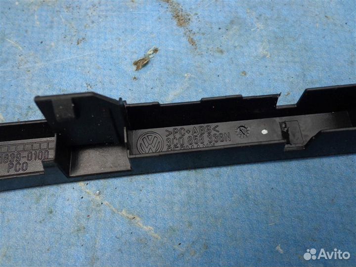 Накладка декоративная VW Passat B6