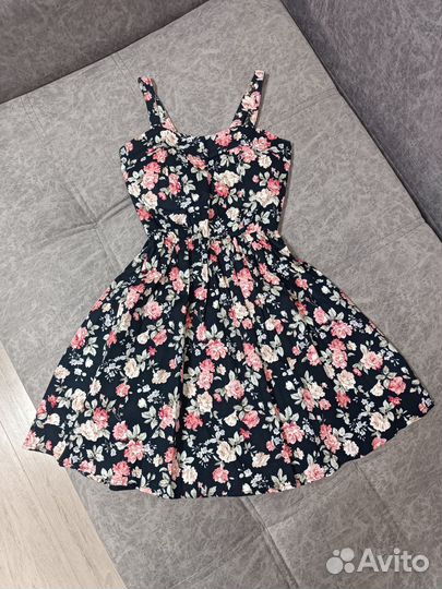 Платье женское