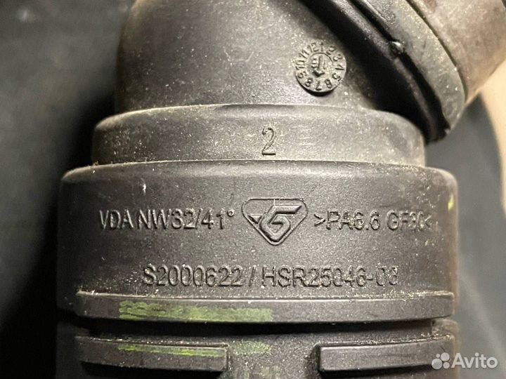 Патрубок охлаждения BMW 5 G30/G31 2019 17128602603