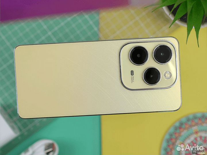 Infinix HOT 40 Pro, 8/256 ГБ