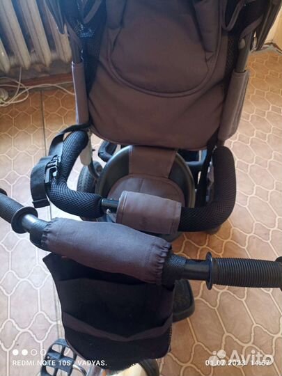 Детский велосипед с родительской ручкой