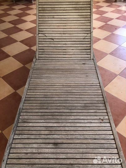 Лежак пляжный