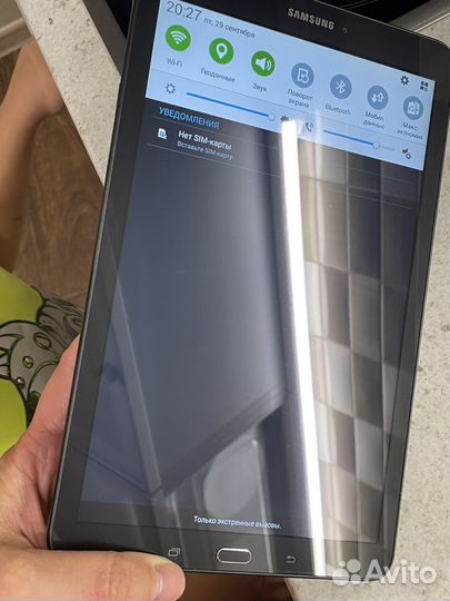 Планшет samsung SM-T561