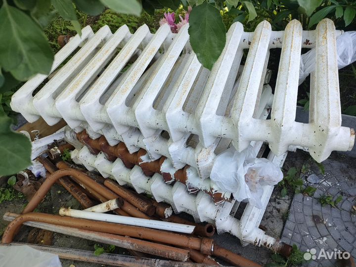 Батарея чугунная