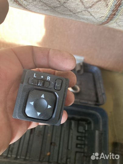 Блок управления зеркалами заднего вида