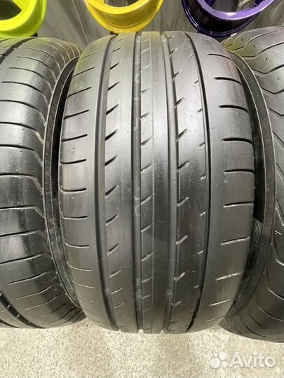 Yokohama Advan Sport V105 235/50 R19 99W