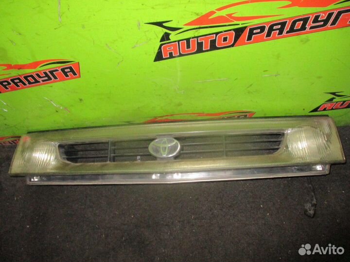 Решетка радиатора toyota CXR10G,CXR11G,CXR20G,CXR2