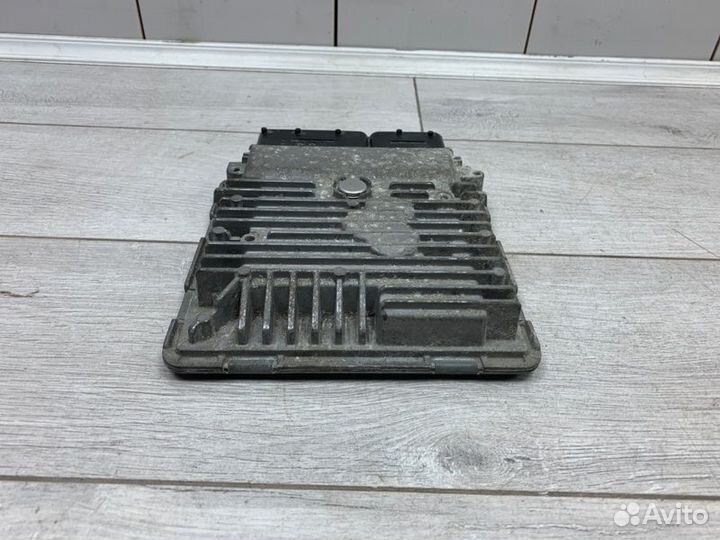 Эбу двс Volkswagen Golf хэтчбек cayb 2010