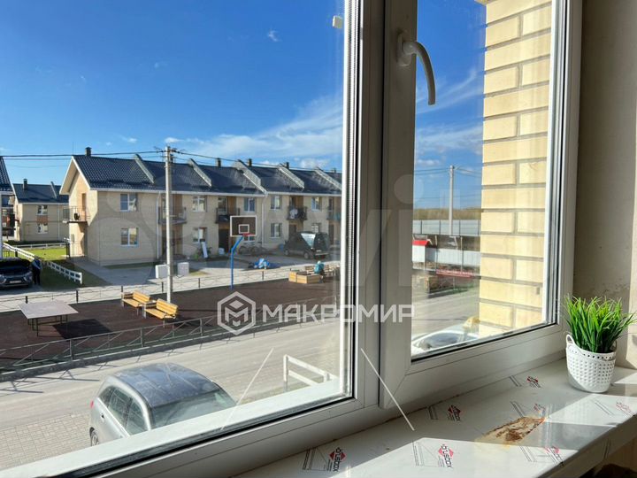 3-к. квартира, 82 м², 2/2 эт.